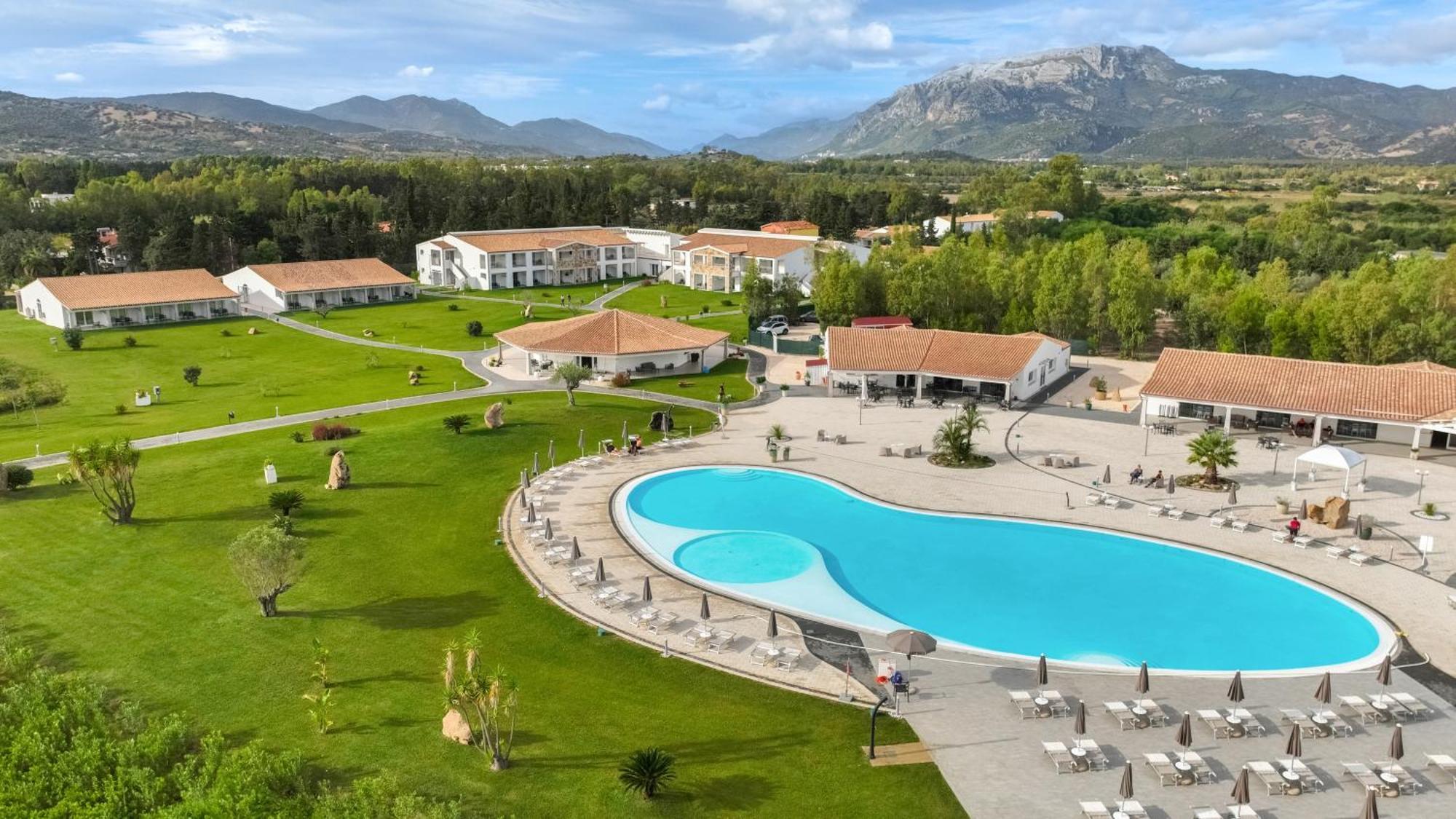 Hotel S'Arena Beach La Caletta Eksteriør bilde
